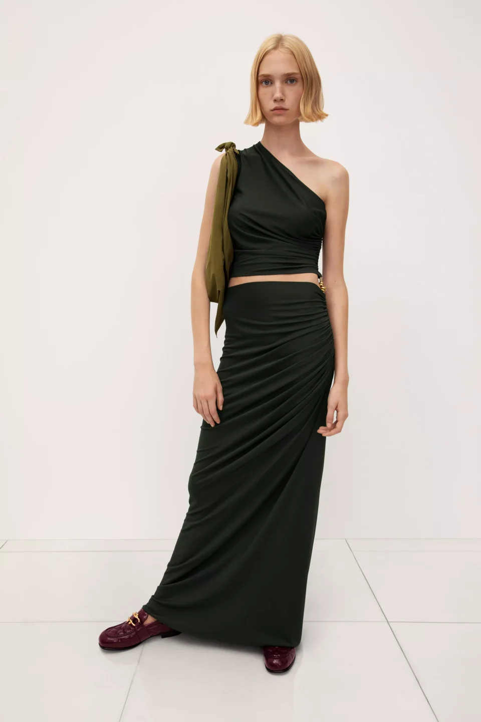AnyConv.com__Bottega_Veneta_PS23_Vogue_057