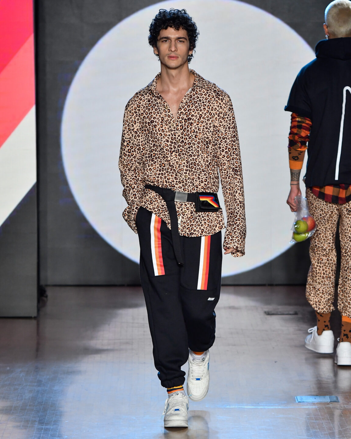 Rellow

SPFW N54

Ze Takahashi / @agfotosite