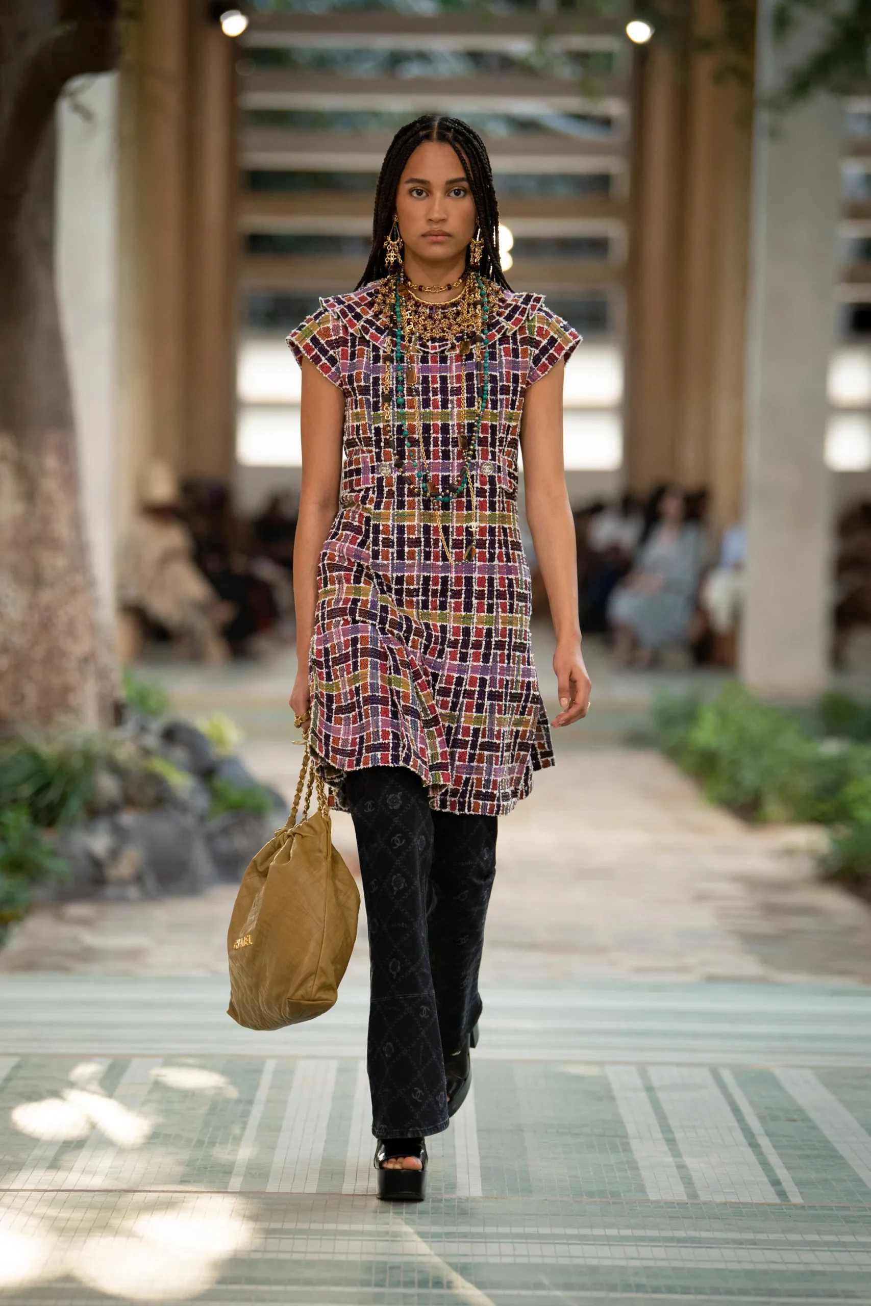 00032-chanel-pre-fall-2023-credit-brand