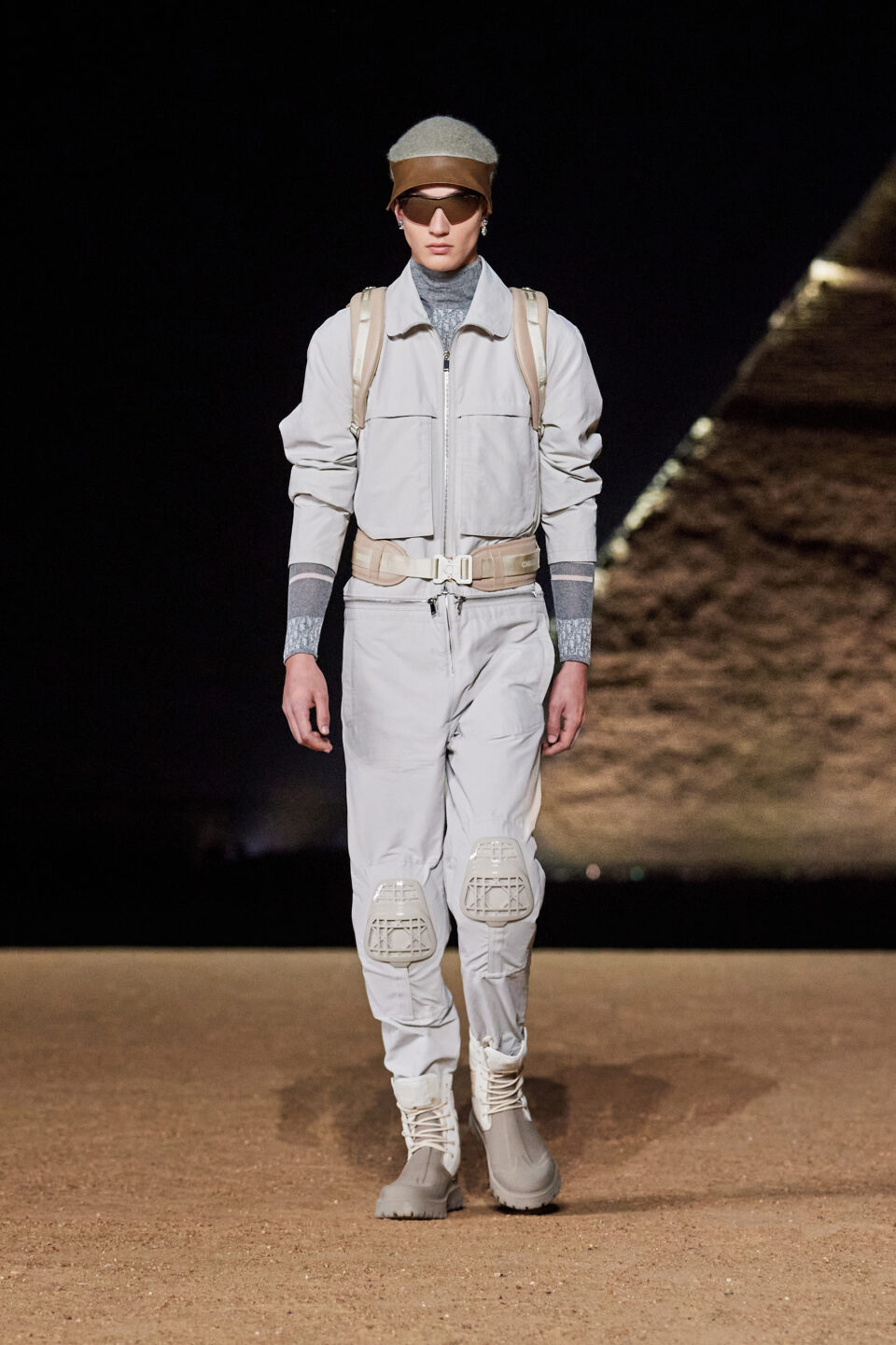 LOOK17