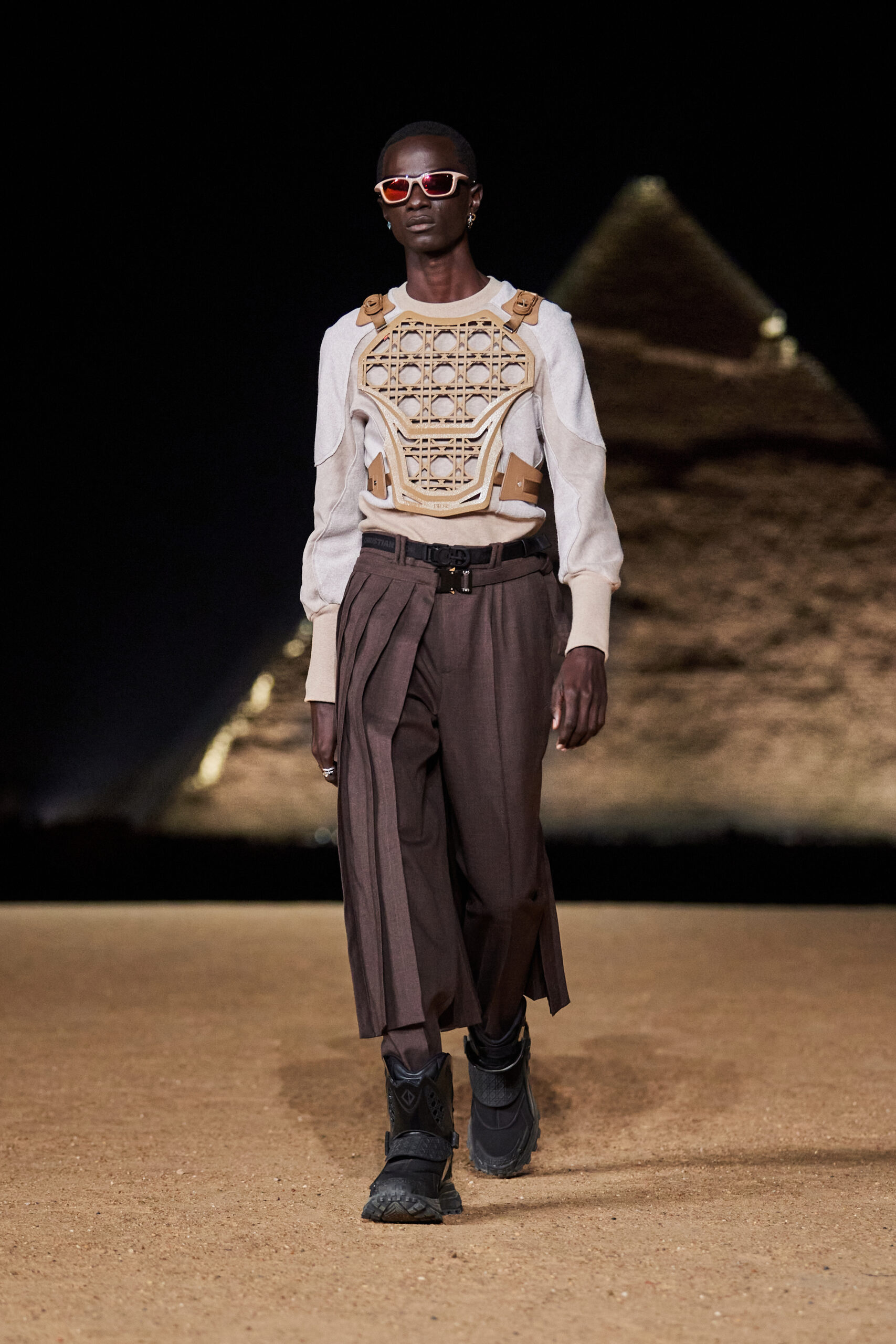 LOOK54