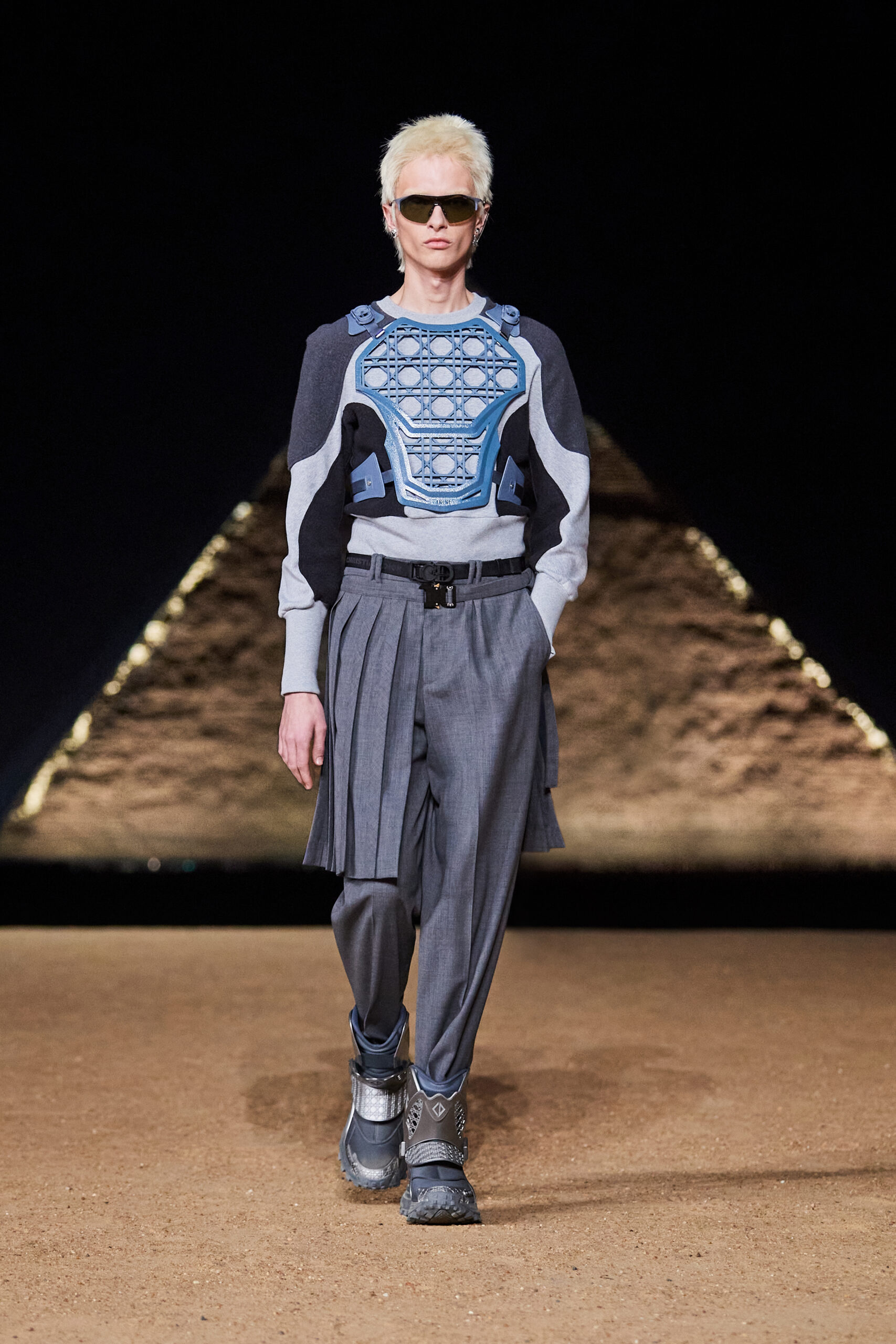 LOOK60