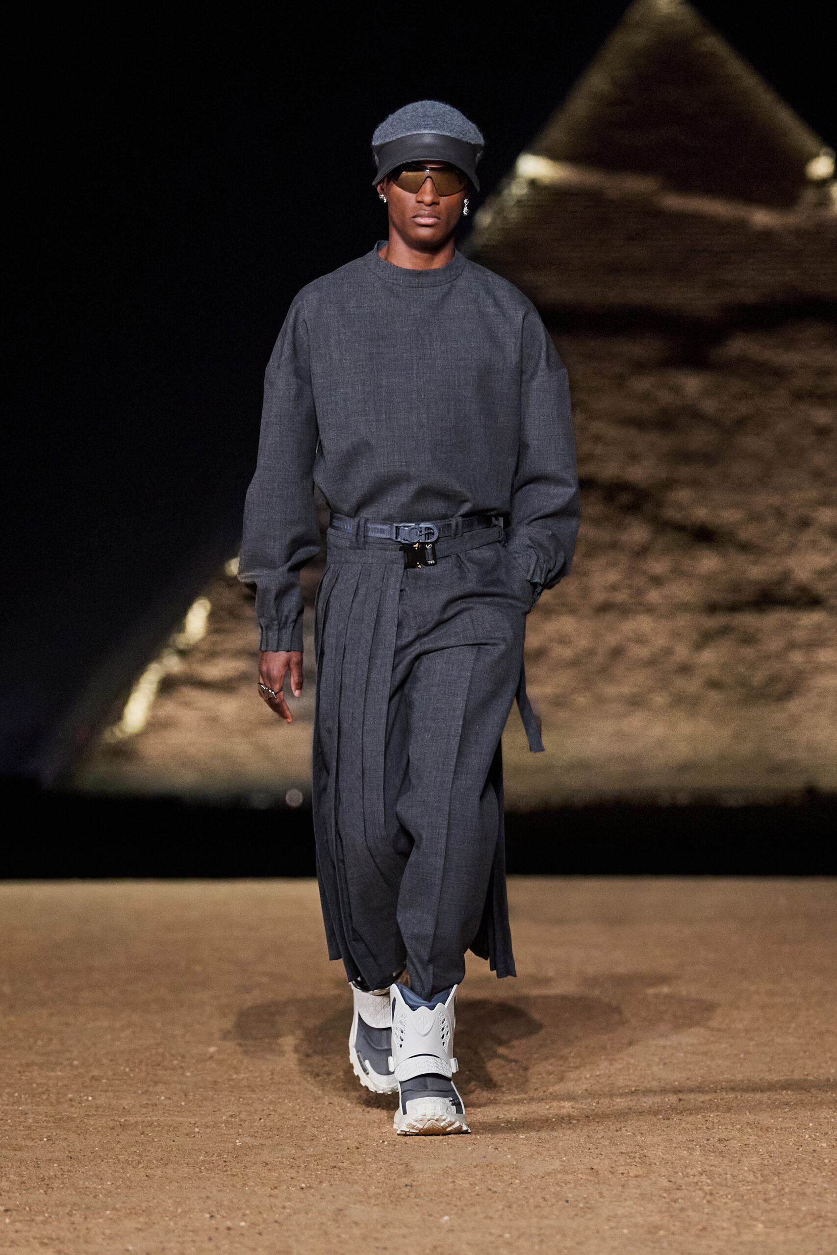 LOOK66