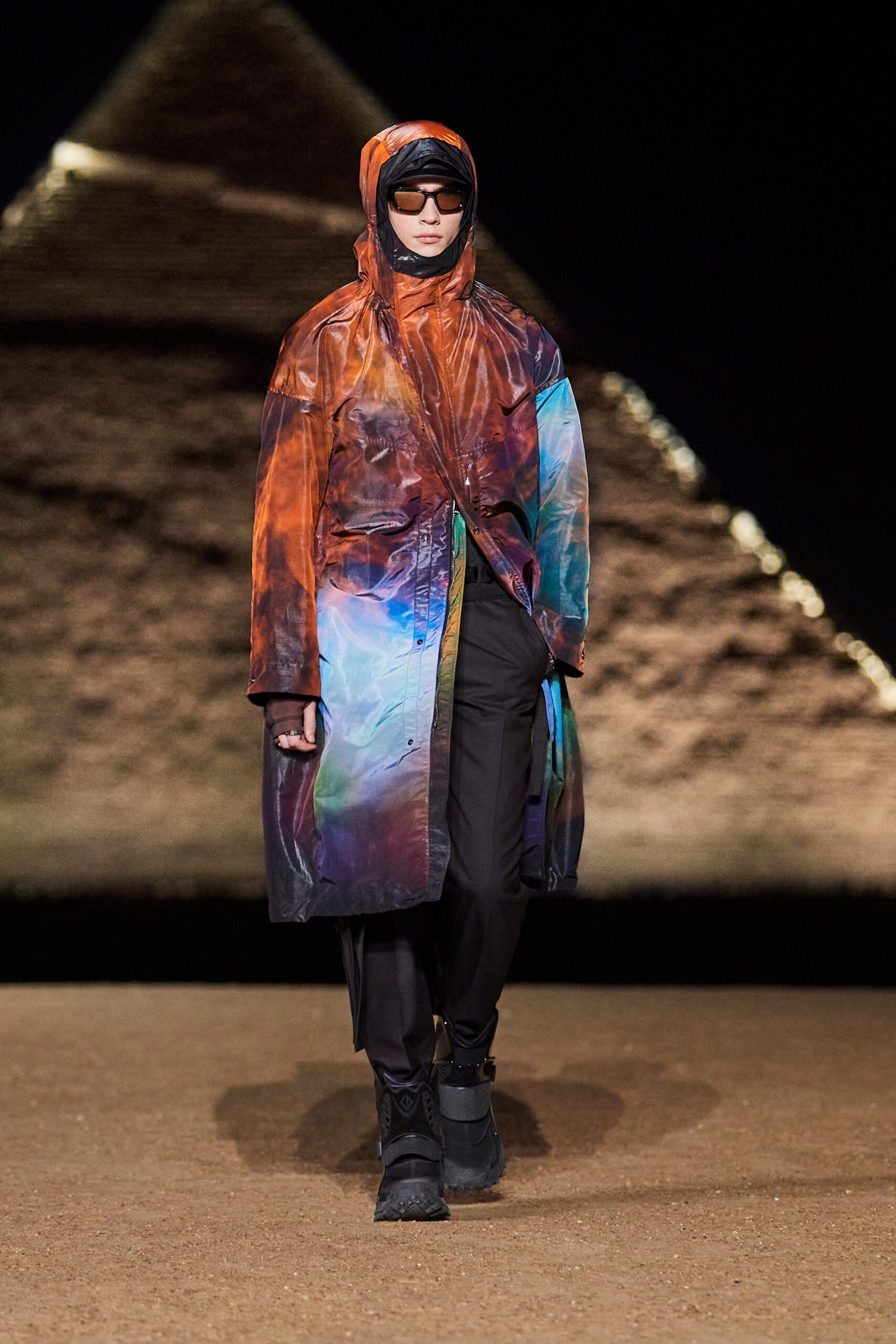 LOOK75