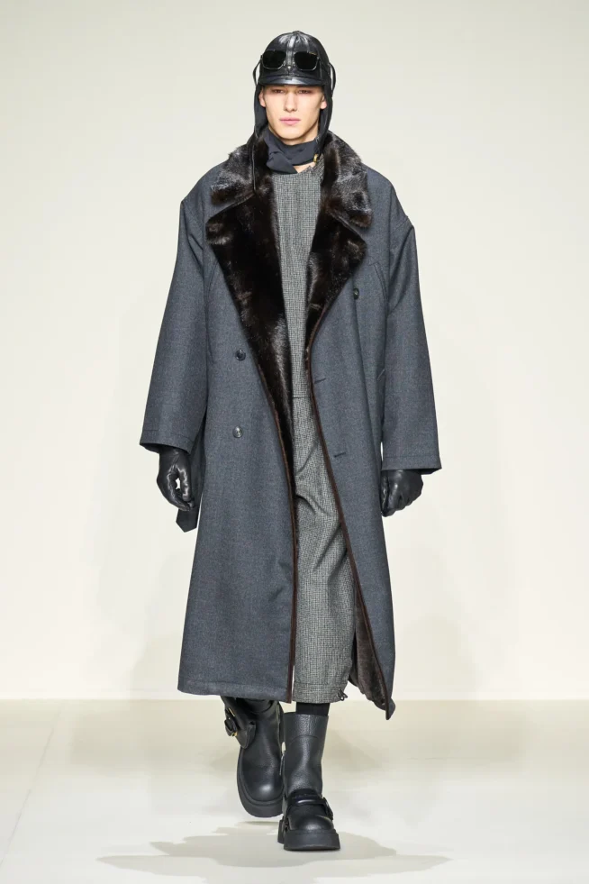00001-emporio-armani-fall-2023-mens-credit-gorunway (1)