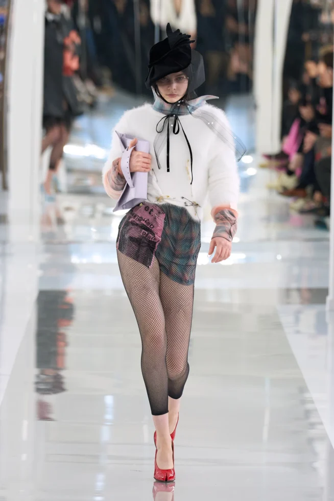 00001-maison-margiela-fall-2023-ready-to-wear-credit-gorunway
