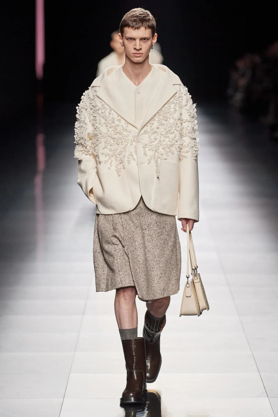 00002-dior-fall-2023-menswear-credit-gorunway
