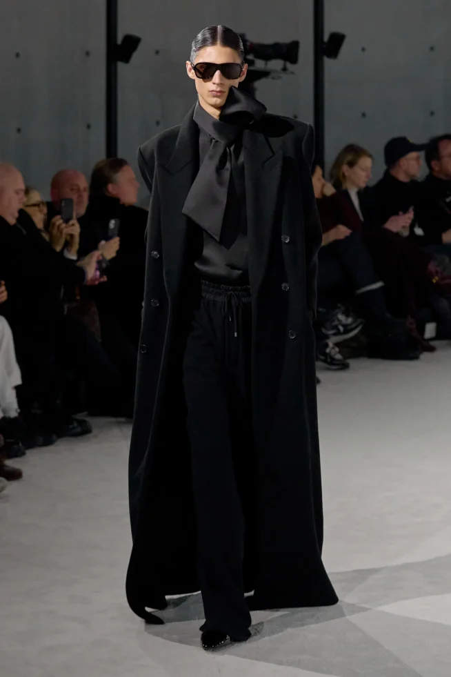 00003-saint-laurent-fall-2023-mens-credit-gorunway