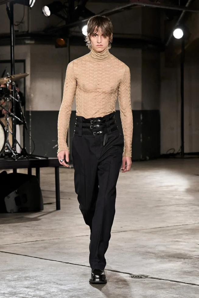 00004-dries-van-noten-fall-2023-menswear-credit-gorunway