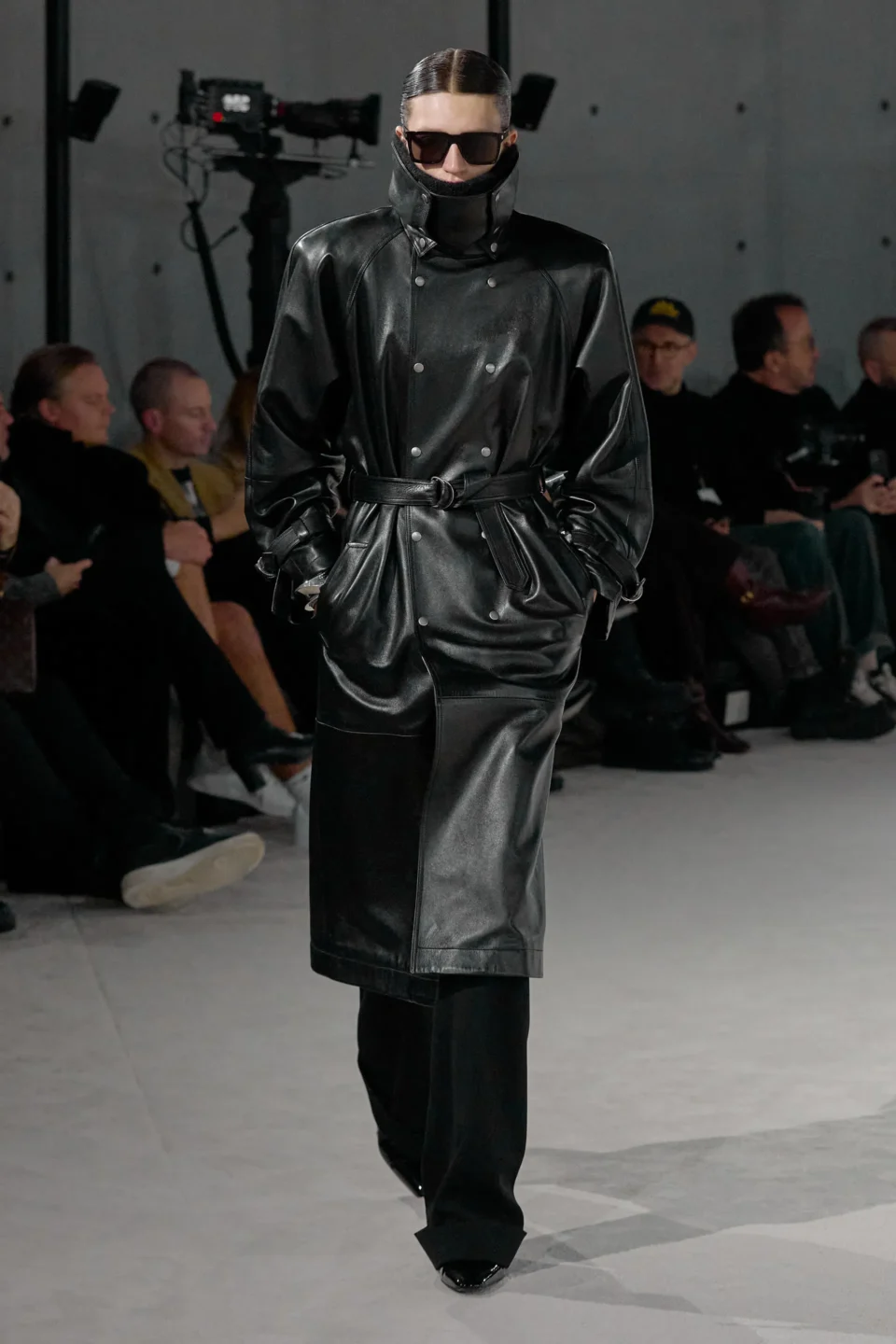 00006-saint-laurent-fall-2023-mens-credit-gorunway