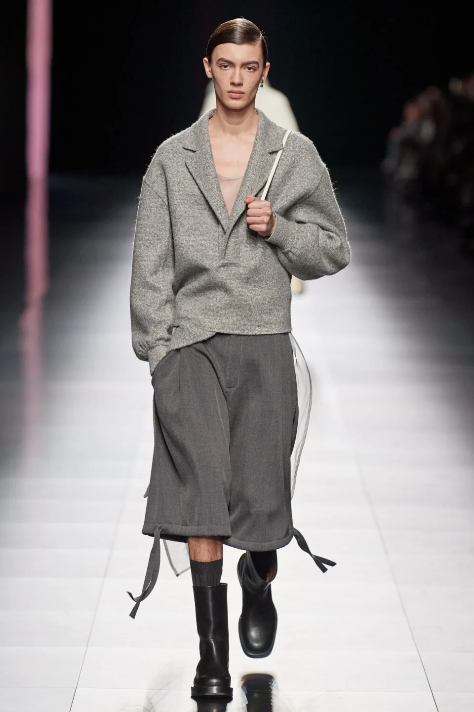 00007-dior-fall-2023-menswear-credit-gorunway