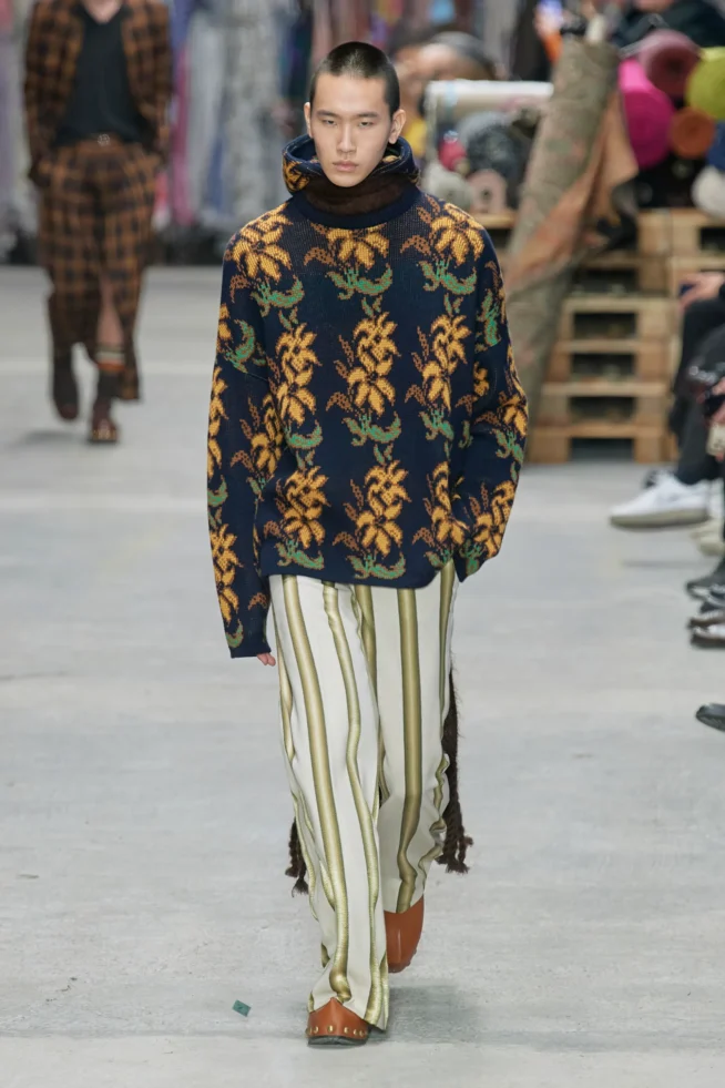 00007-etro-fall-2023-menswear-credit-gorunway