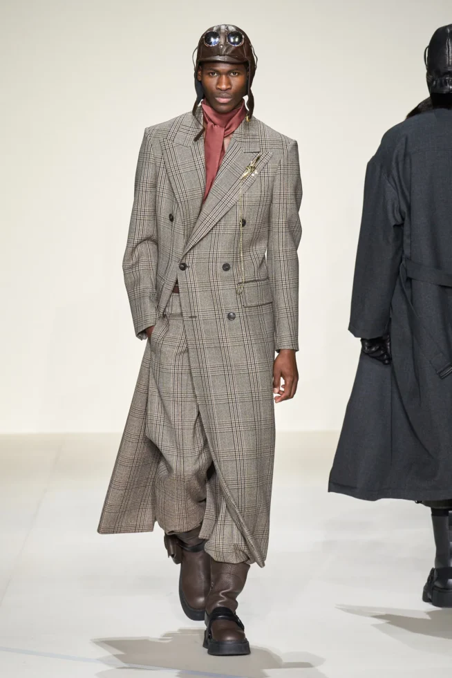 00008-emporio-armani-fall-2023-mens-credit-gorunway