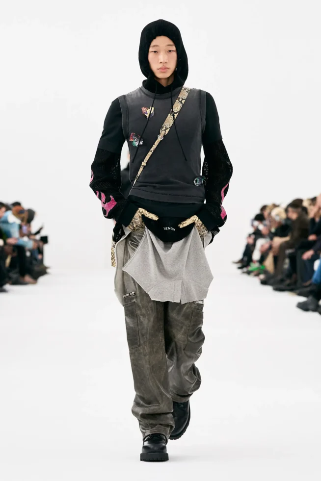 00008-givenchy-fall-2023-mens-credit-gorunway