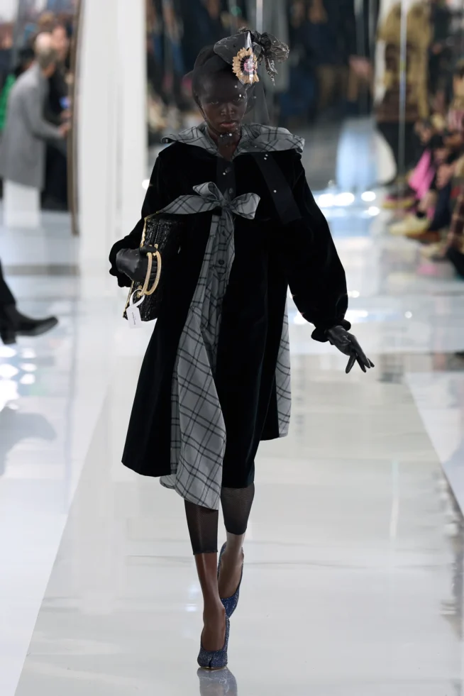 00008-maison-margiela-fall-2023-ready-to-wear-credit-gorunway
