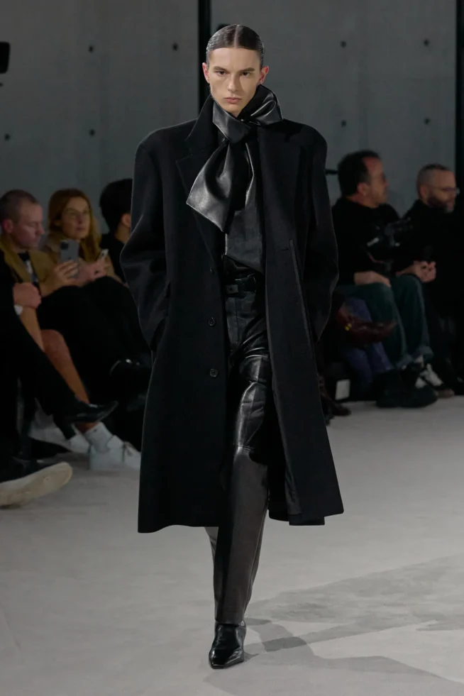 00008-saint-laurent-fall-2023-mens-credit-gorunway