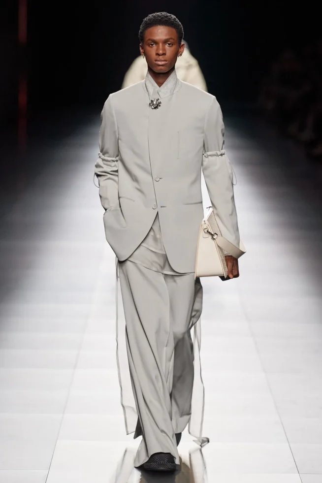 00009-dior-fall-2023-menswear-credit-gorunway