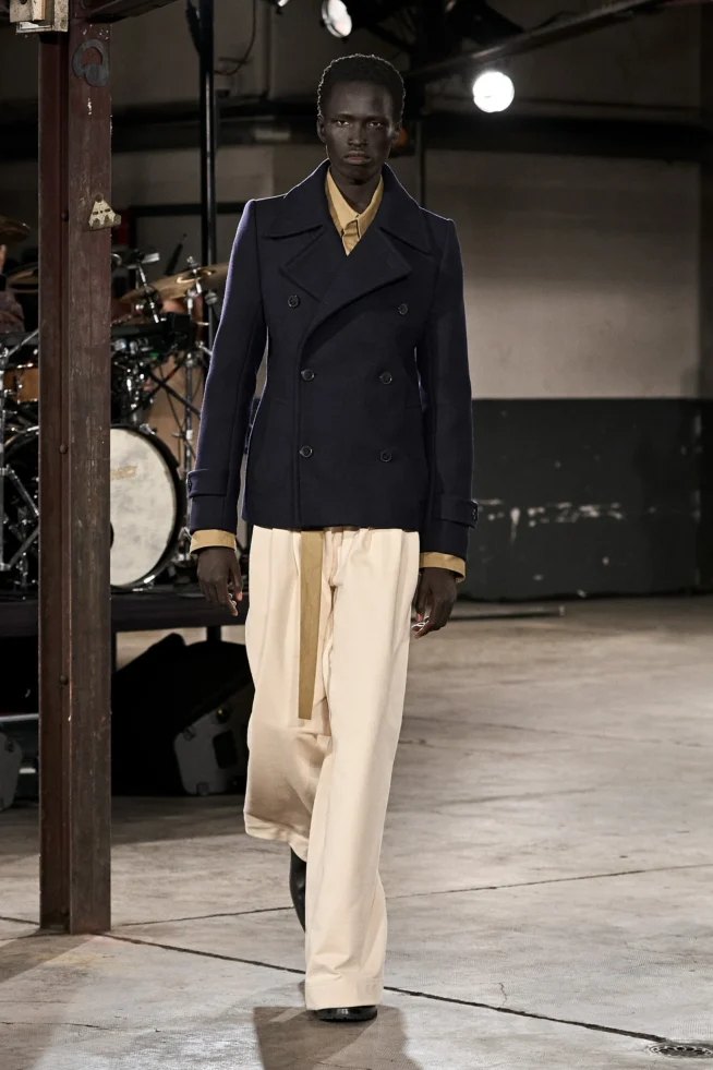 00009-dries-van-noten-fall-2023-menswear-credit-gorunway