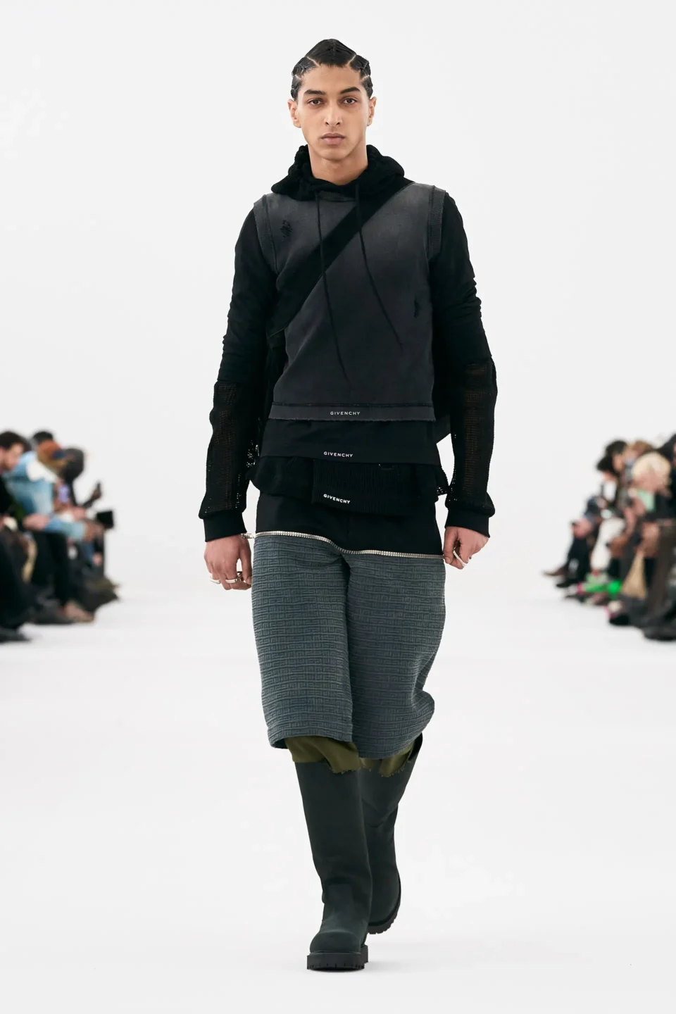 00009-givenchy-fall-2023-mens-credit-gorunway
