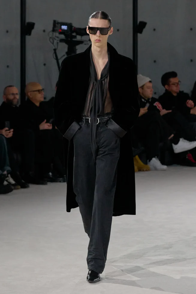00009-saint-laurent-fall-2023-mens-credit-gorunway
