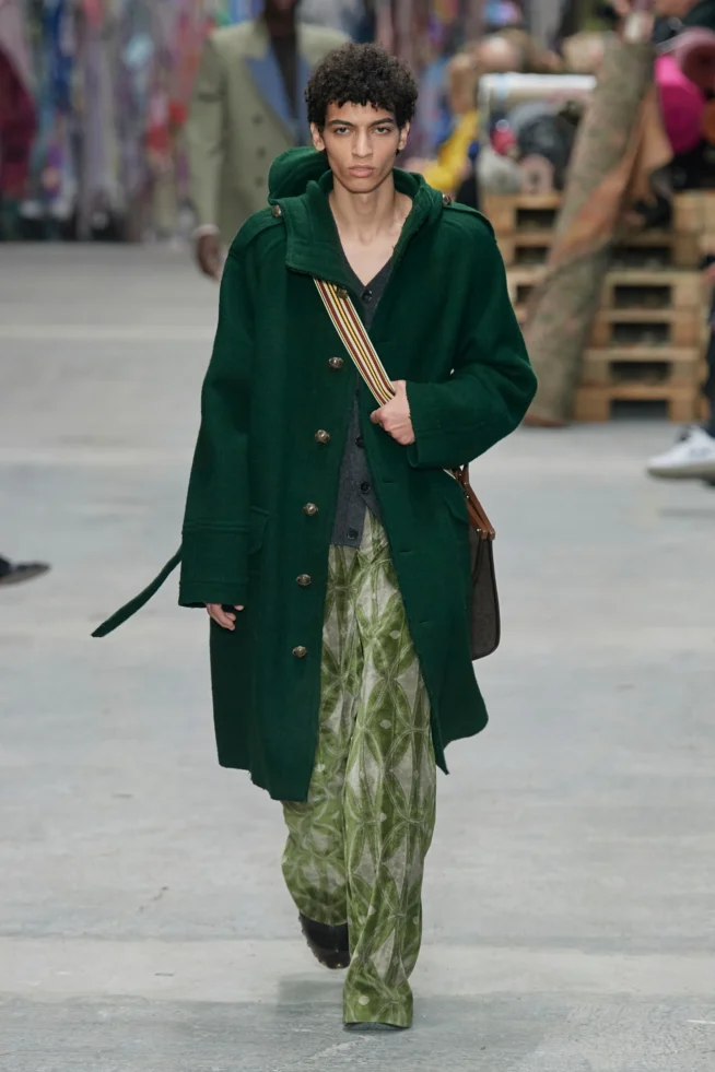 00011-etro-fall-2023-menswear-credit-gorunway