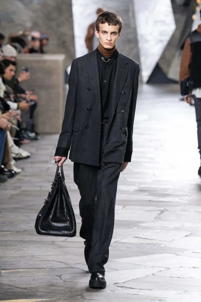 00011-hermes-fall-2023-mens-credit-gorunway
