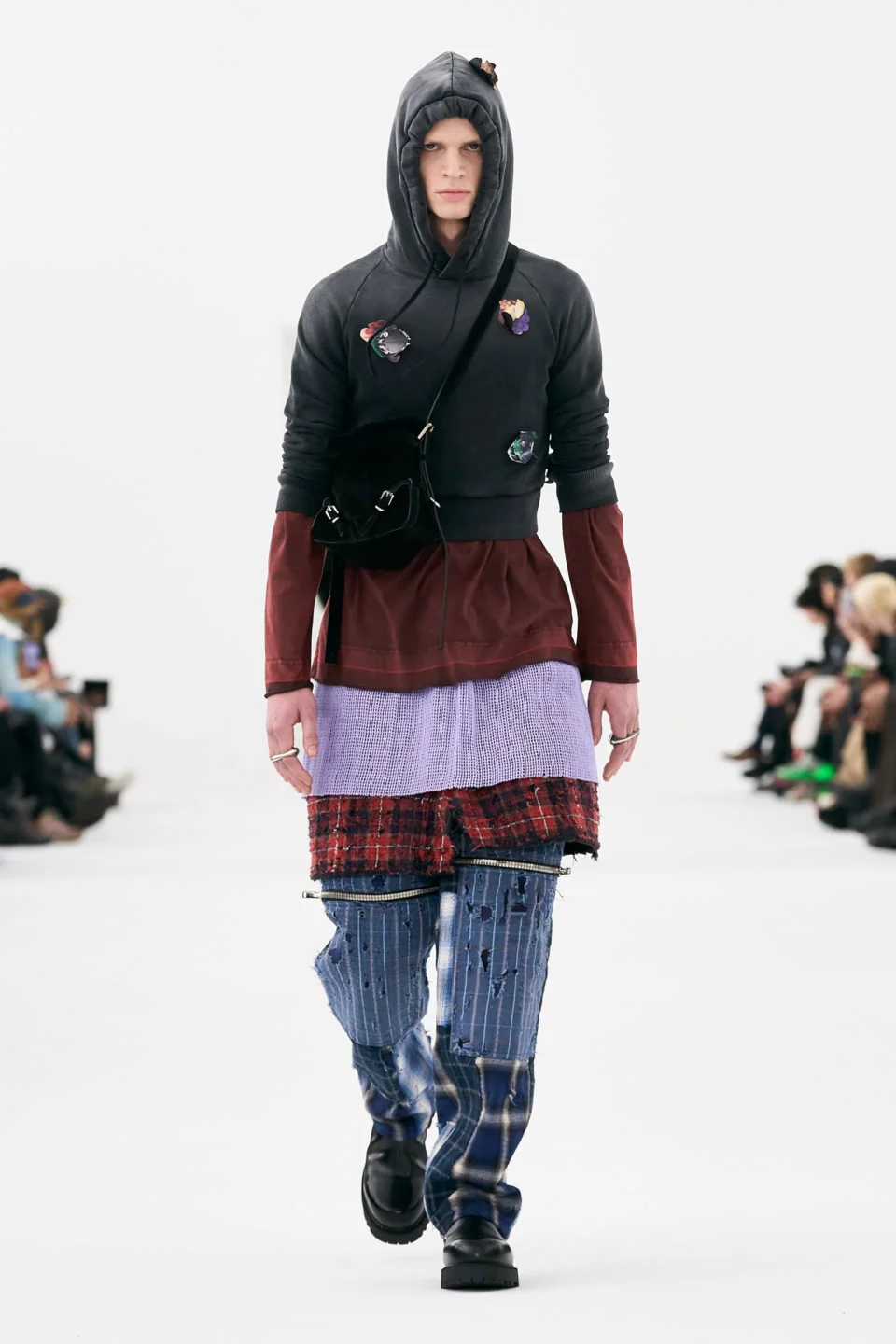 00012-givenchy-fall-2023-mens-credit-gorunway