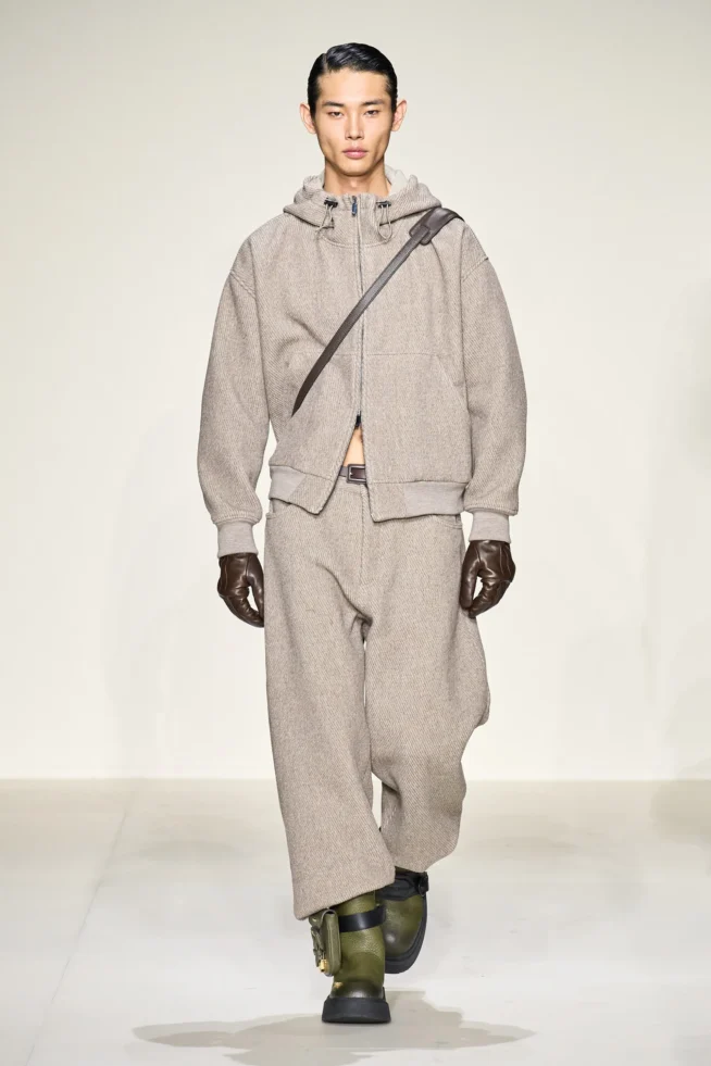 00013-emporio-armani-fall-2023-mens-credit-gorunway