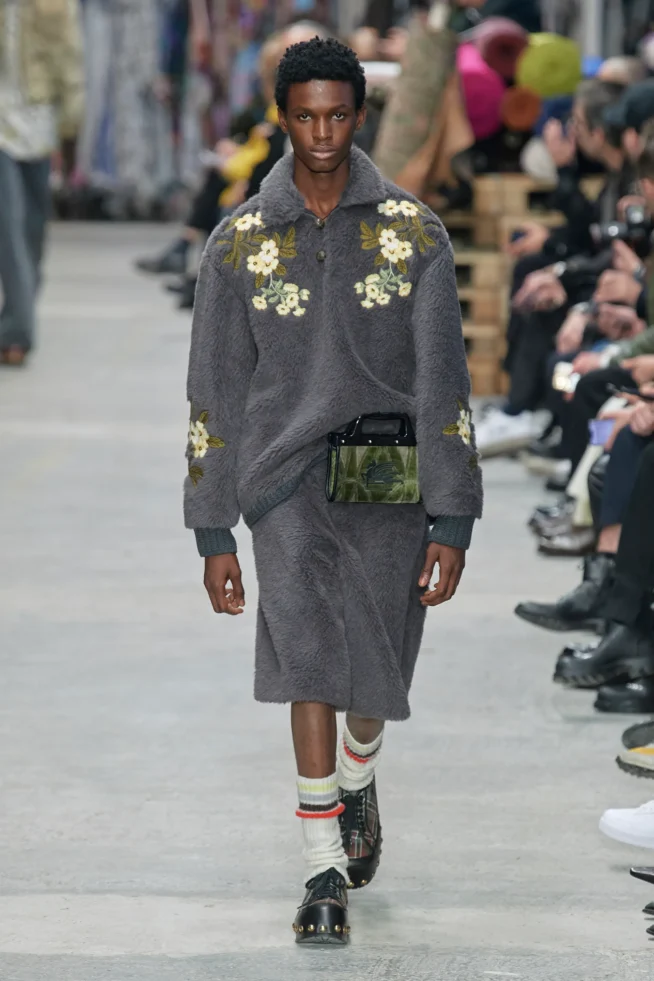 00014-etro-fall-2023-menswear-credit-gorunway