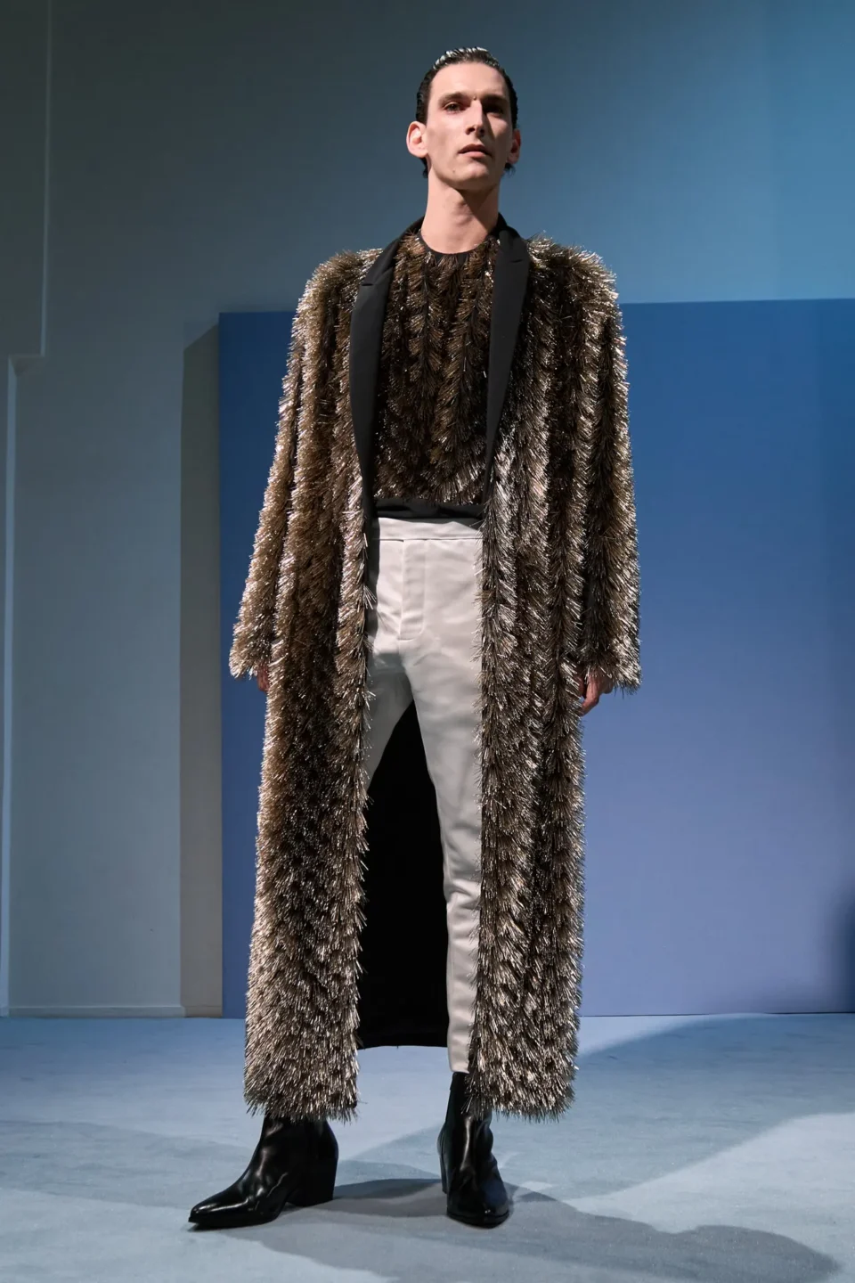 00014-jean-paul-gaultier-spring-2023-couture-gorunway