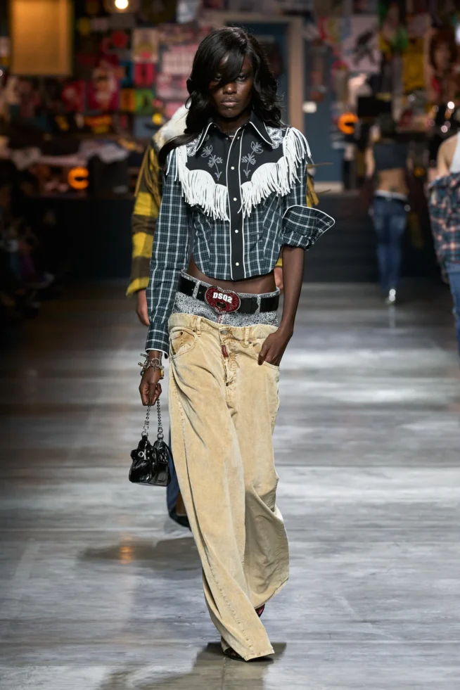 00015-dsquared2-fall-2023-mens-credit-gorunway