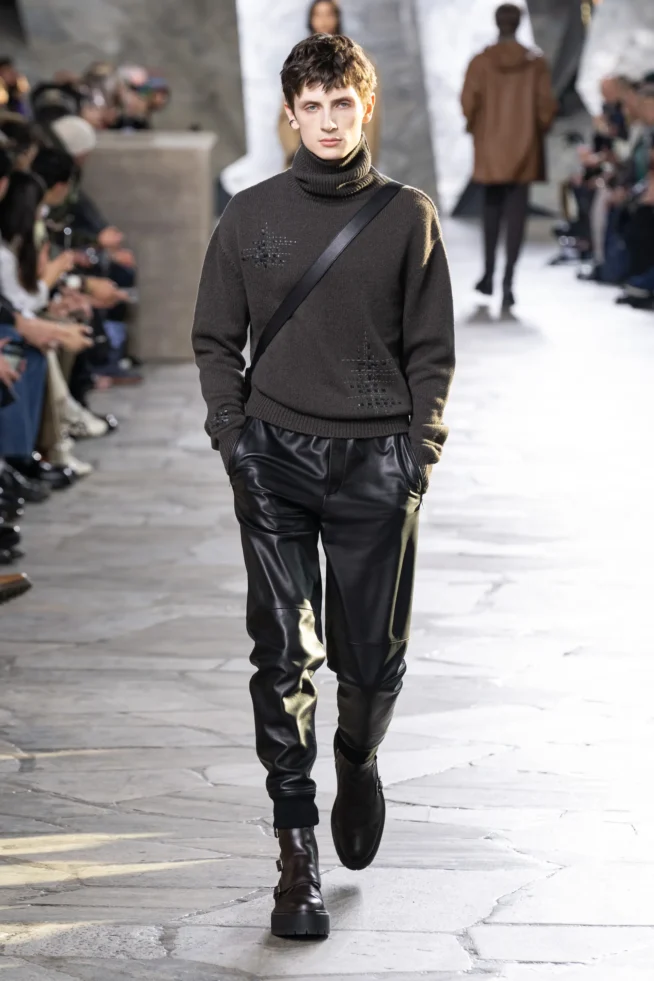 00015-hermes-fall-2023-mens-credit-gorunway