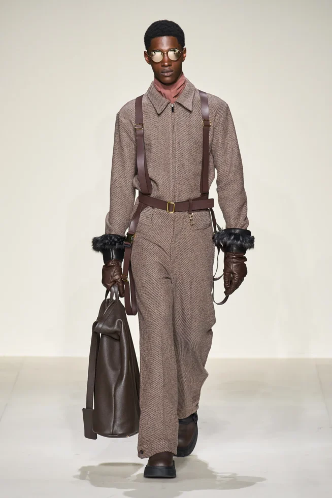 00017-emporio-armani-fall-2023-mens-credit-gorunway