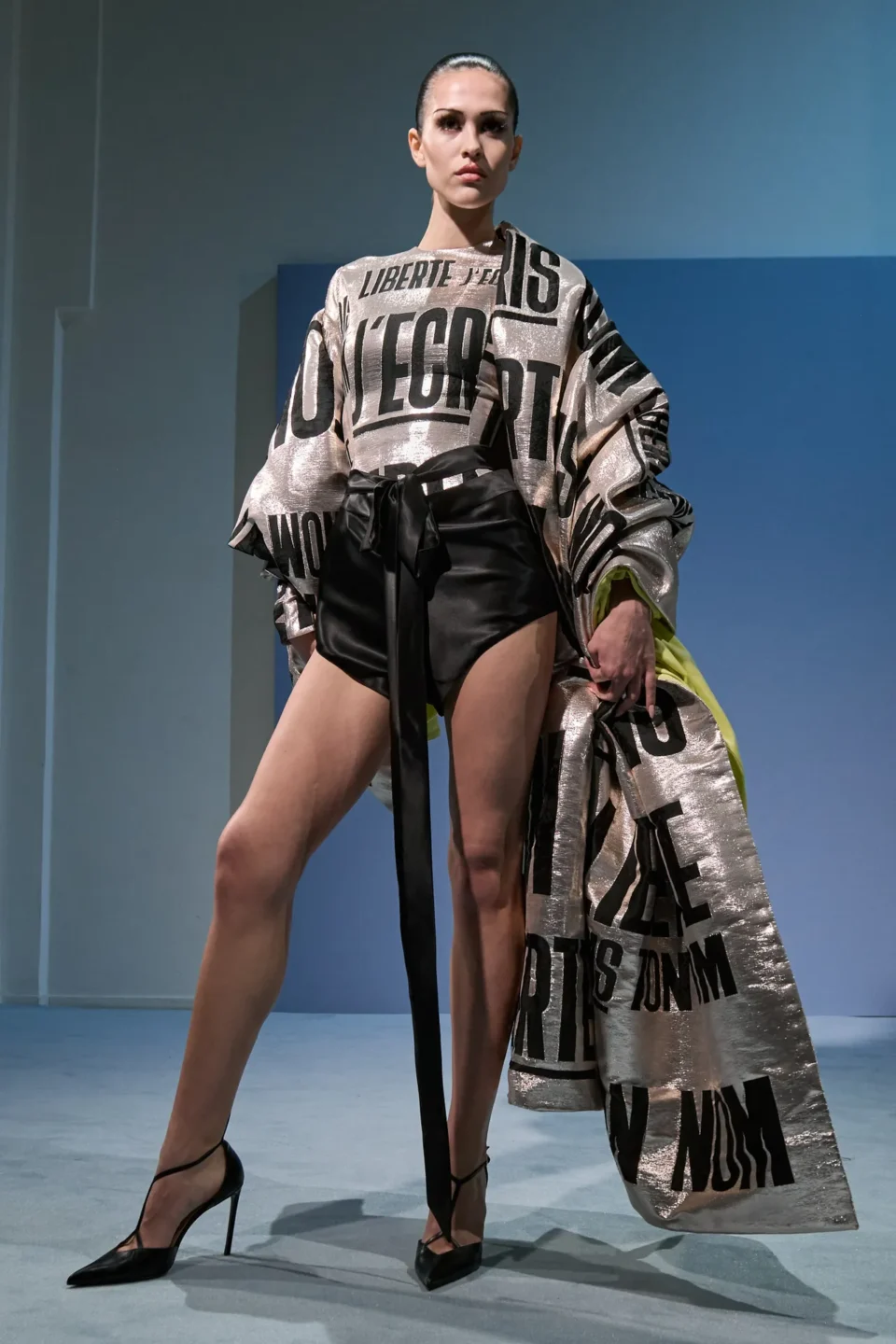 00017-jean-paul-gaultier-spring-2023-couture-gorunway