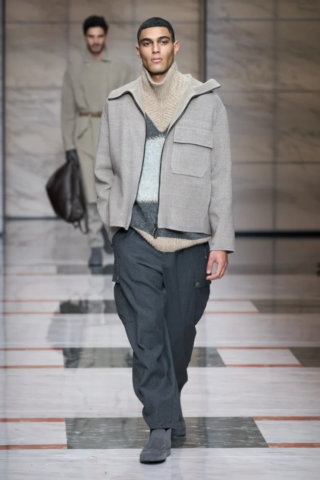 00019-giorgio-armani-fall-2023-menswear-credit-gorunway