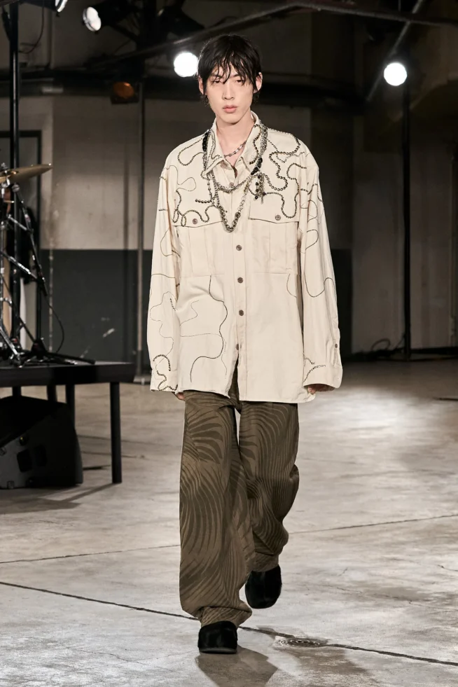 00020-dries-van-noten-fall-2023-menswear-credit-gorunway