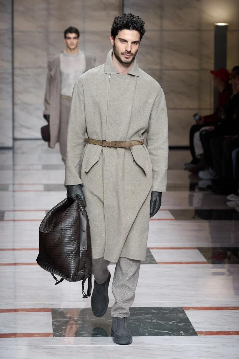 00020-giorgio-armani-fall-2023-menswear-credit-gorunway