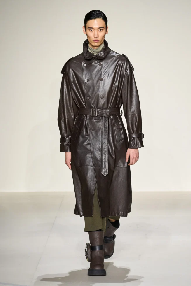 00023-emporio-armani-fall-2023-mens-credit-gorunway