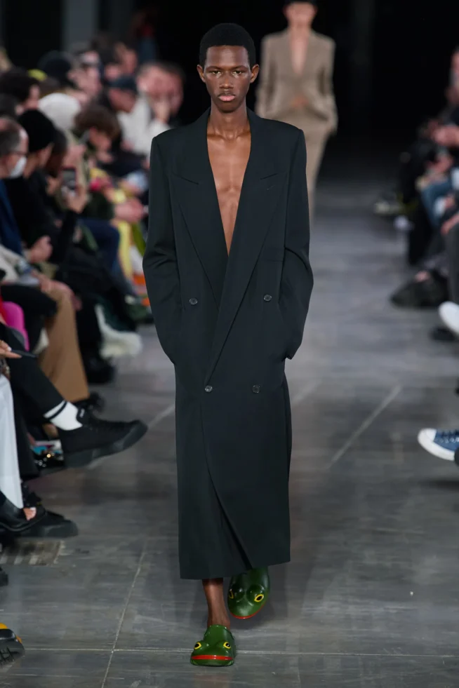 00023-jw-anderson-prefall-2023-credit-gorunway