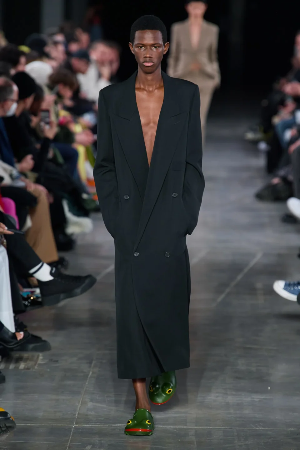 00023-jw-anderson-prefall-2023-credit-gorunway