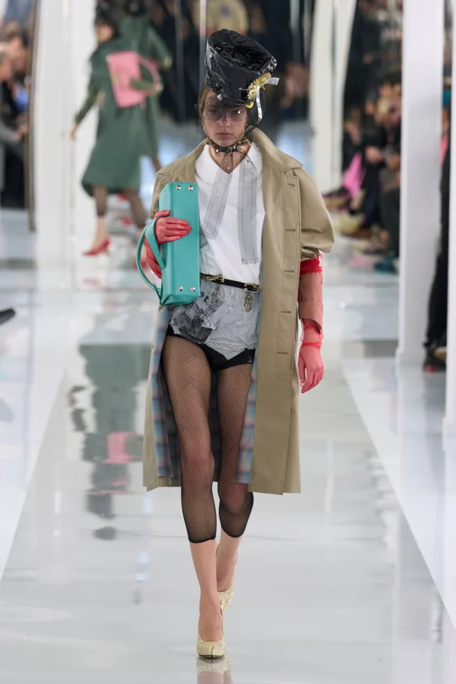 00023-maison-margiela-fall-2023-ready-to-wear-credit-gorunway