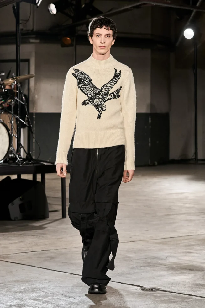 00024-dries-van-noten-fall-2023-menswear-credit-gorunway