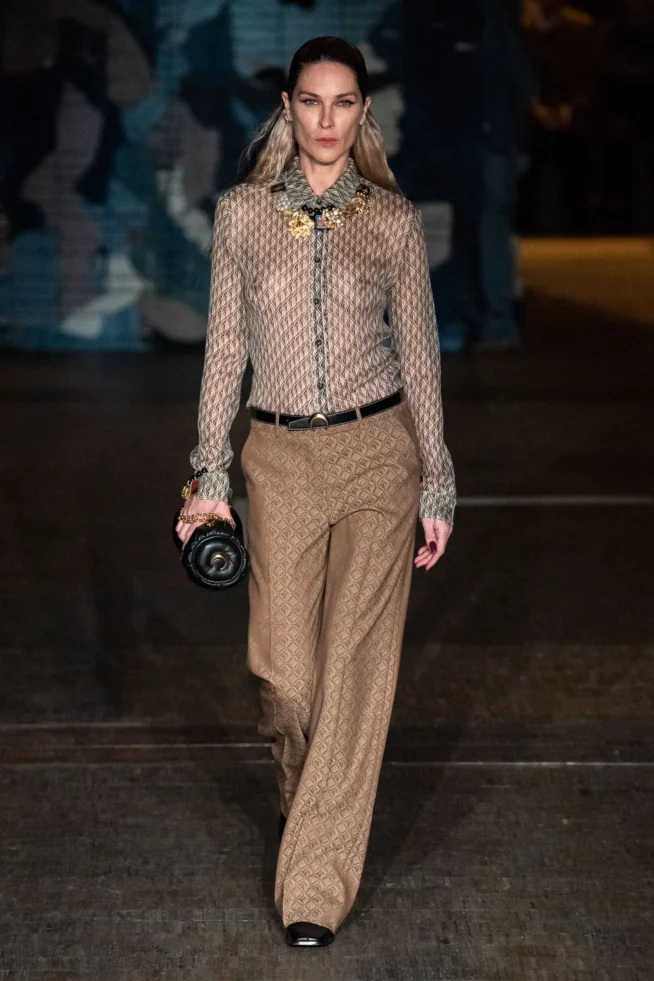 00025-marine-serre-fall-2023-menswear-credit-gorunway