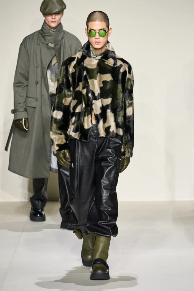 00027-emporio-armani-fall-2023-mens-credit-gorunway