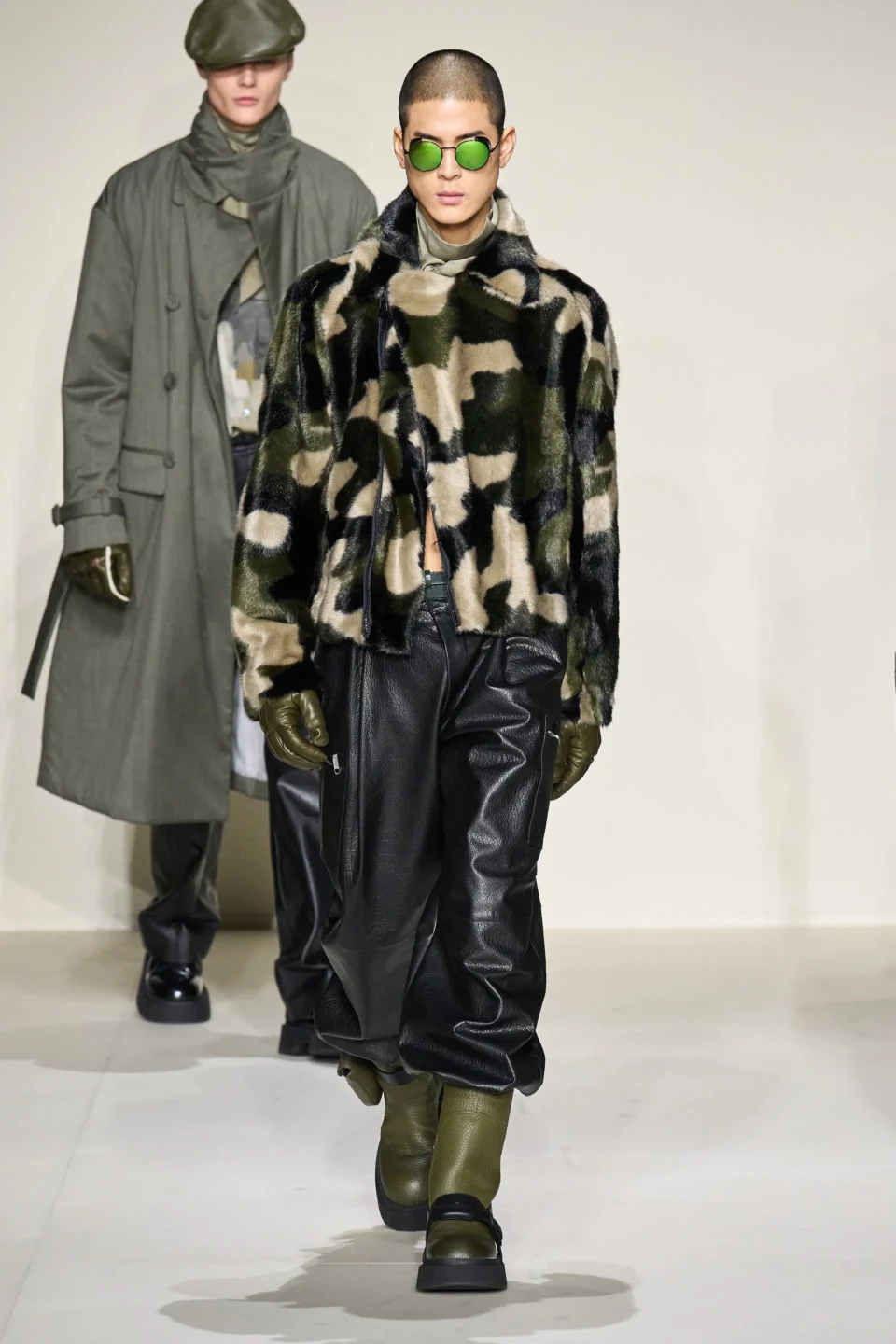 00027-emporio-armani-fall-2023-mens-credit-gorunway