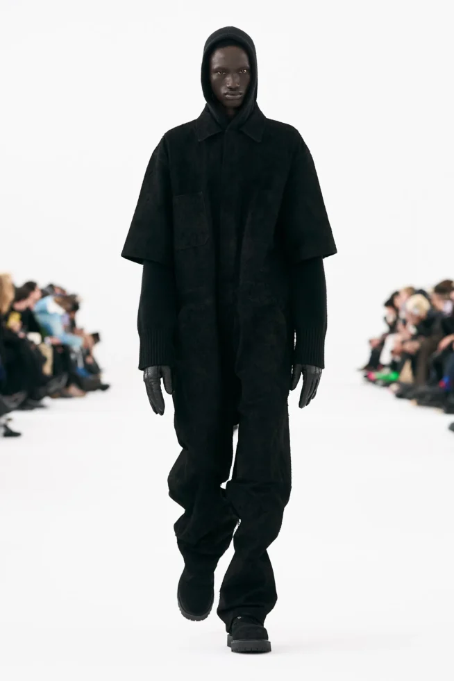 00029-givenchy-fall-2023-mens-credit-gorunway