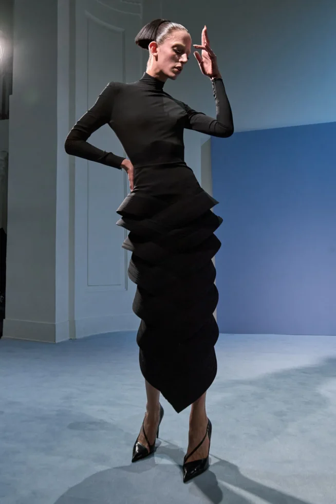 00030-jean-paul-gaultier-spring-2023-couture-gorunway