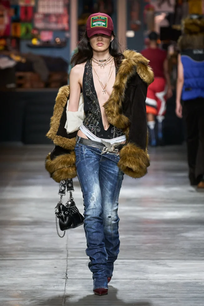 00032-dsquared2-fall-2023-mens-credit-gorunway
