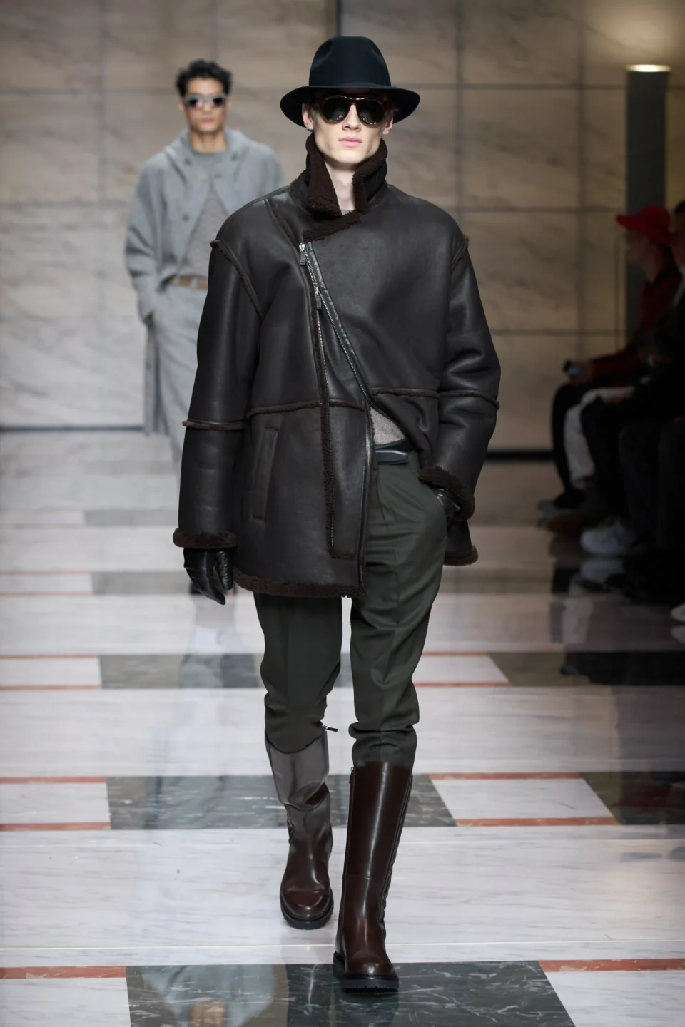 00033-giorgio-armani-fall-2023-menswear-credit-gorunway