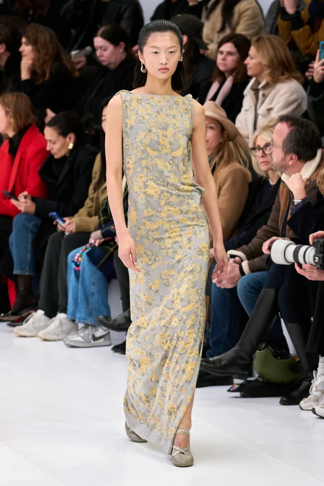 00034-fendi-spring-2023-couture-credit-gorunway